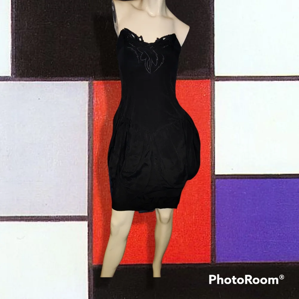 1980's Vintage Strapless Cocktail Dress - Picture 2 of 7